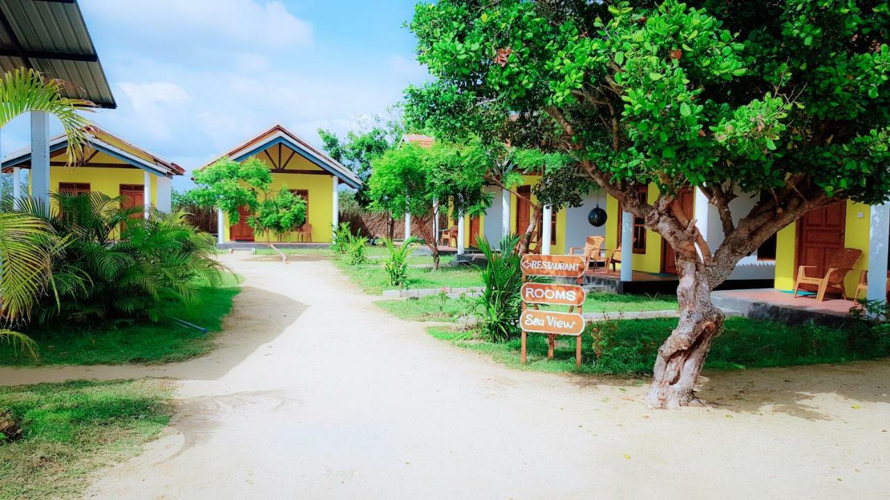 Exotic Beach Hotel Arugam Bay Kültér fotó